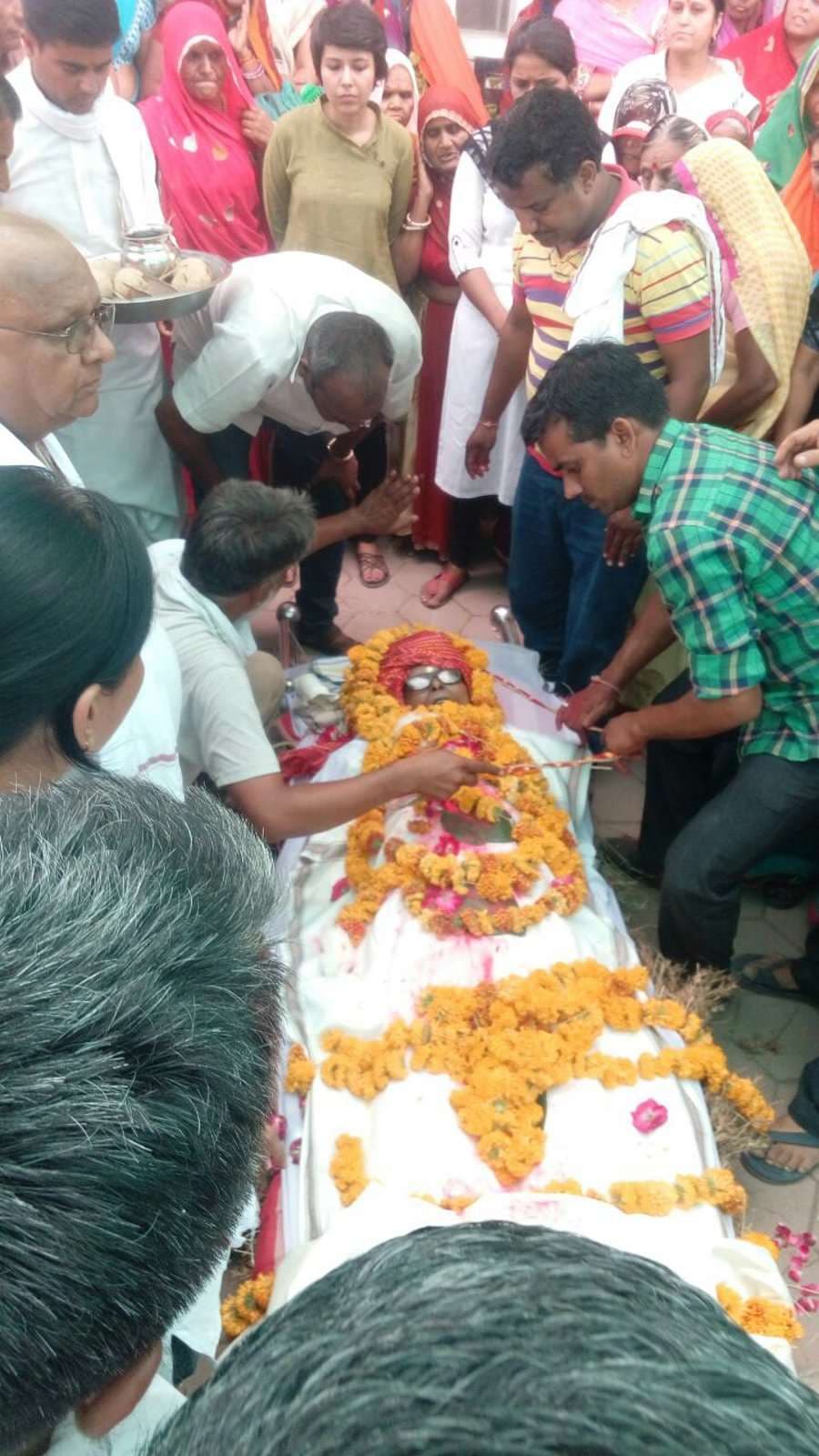 funeral of balkavi bargi