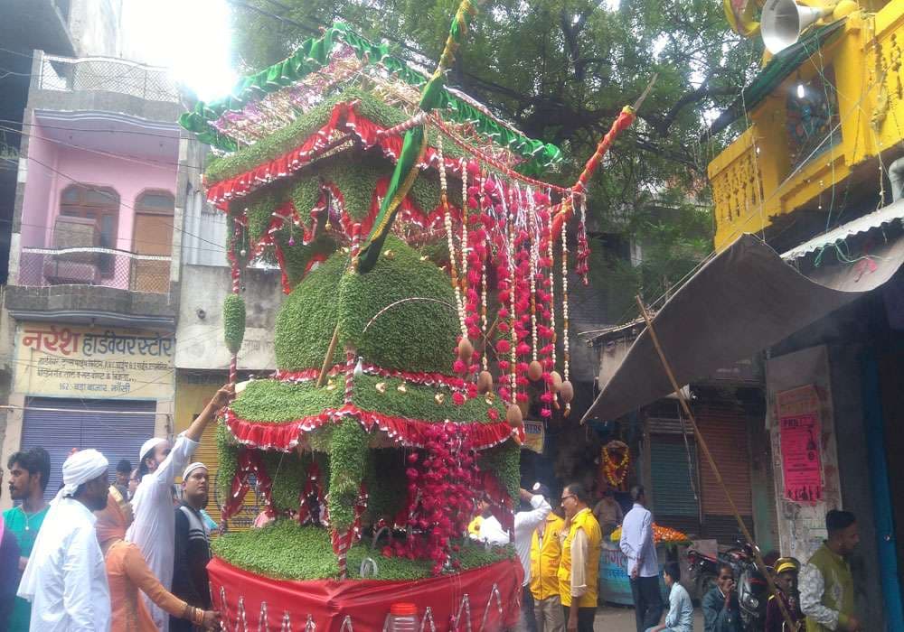 muharram:see photos of special rayi ka tajiya and burraken from jhansi