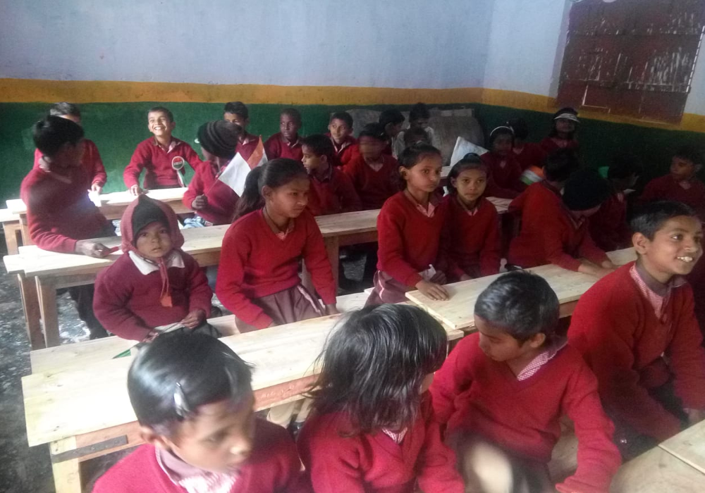 Seat Bench distribution in Primary School Munimabad Barabanki