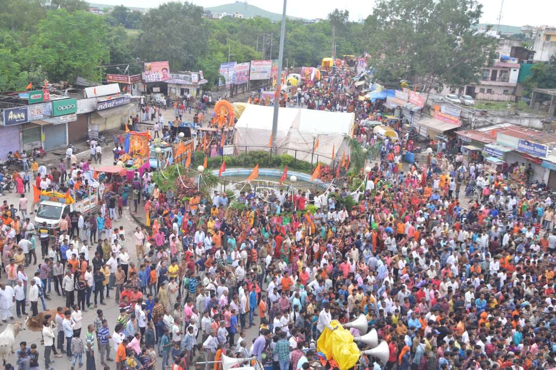 A pictorial tableau of the procession of Anant Chaturvedi in Jhalawar