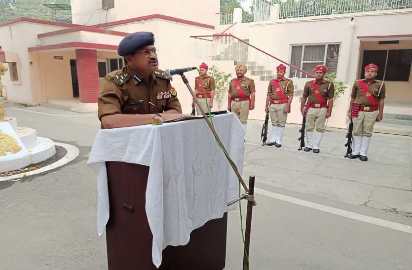 police flag day