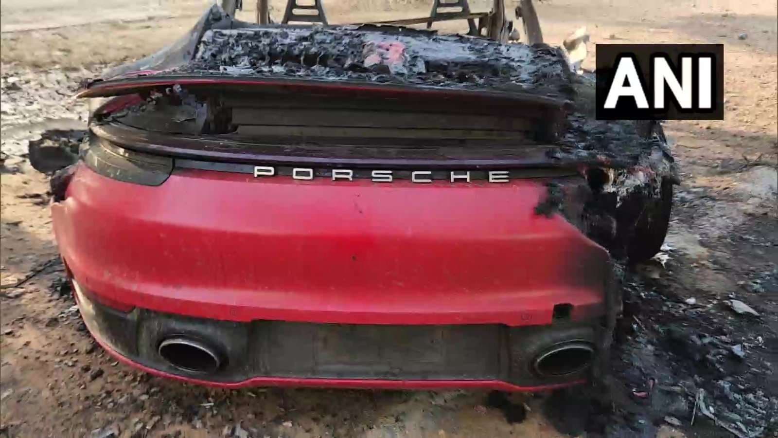 porsche_1_1.jpg