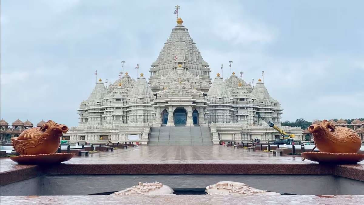 akshardham_temple_in_new_jersey.jpg