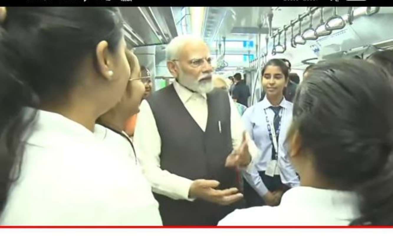 Prime Minister Narendra Modi traveled in RapidX train