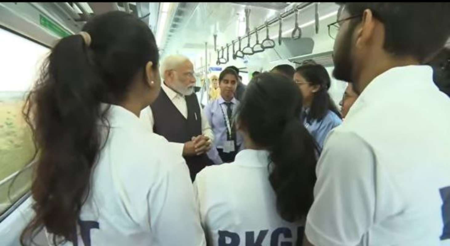 Prime Minister Narendra Modi traveled in RapidX train