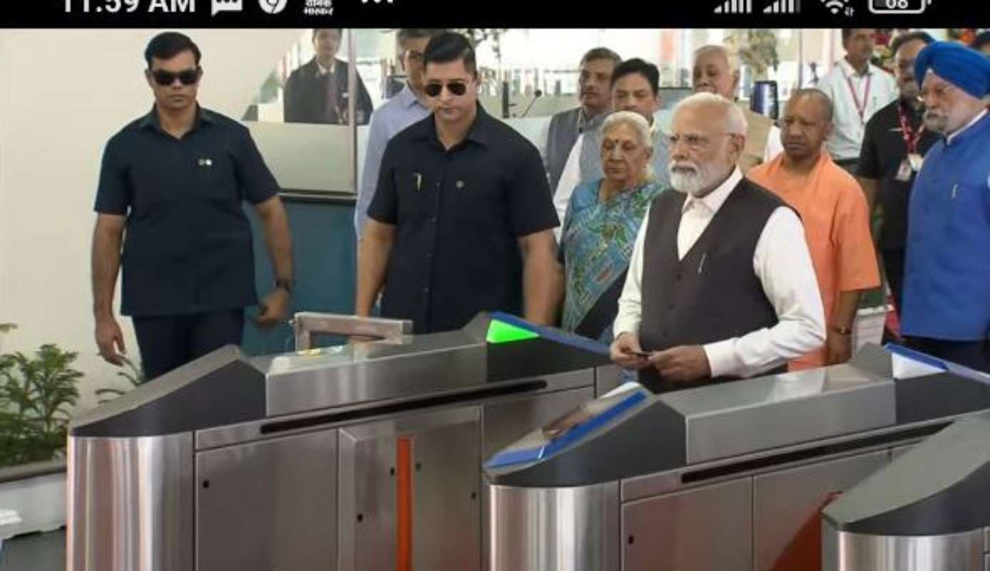 Prime Minister Narendra Modi traveled in RapidX train