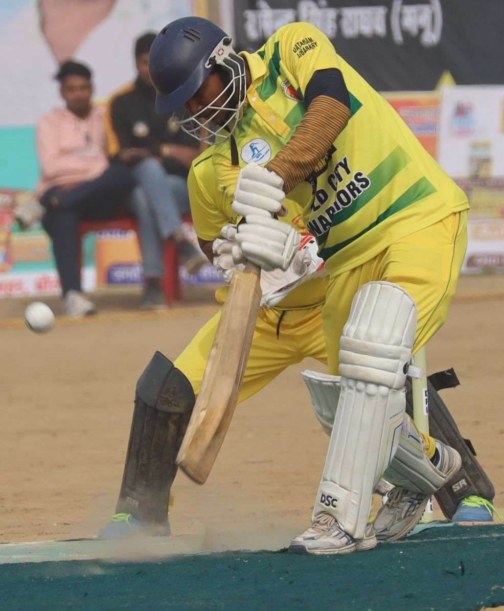 Dholpur Premier League: Chandramal Super King won the match by 6 wickets...see photos