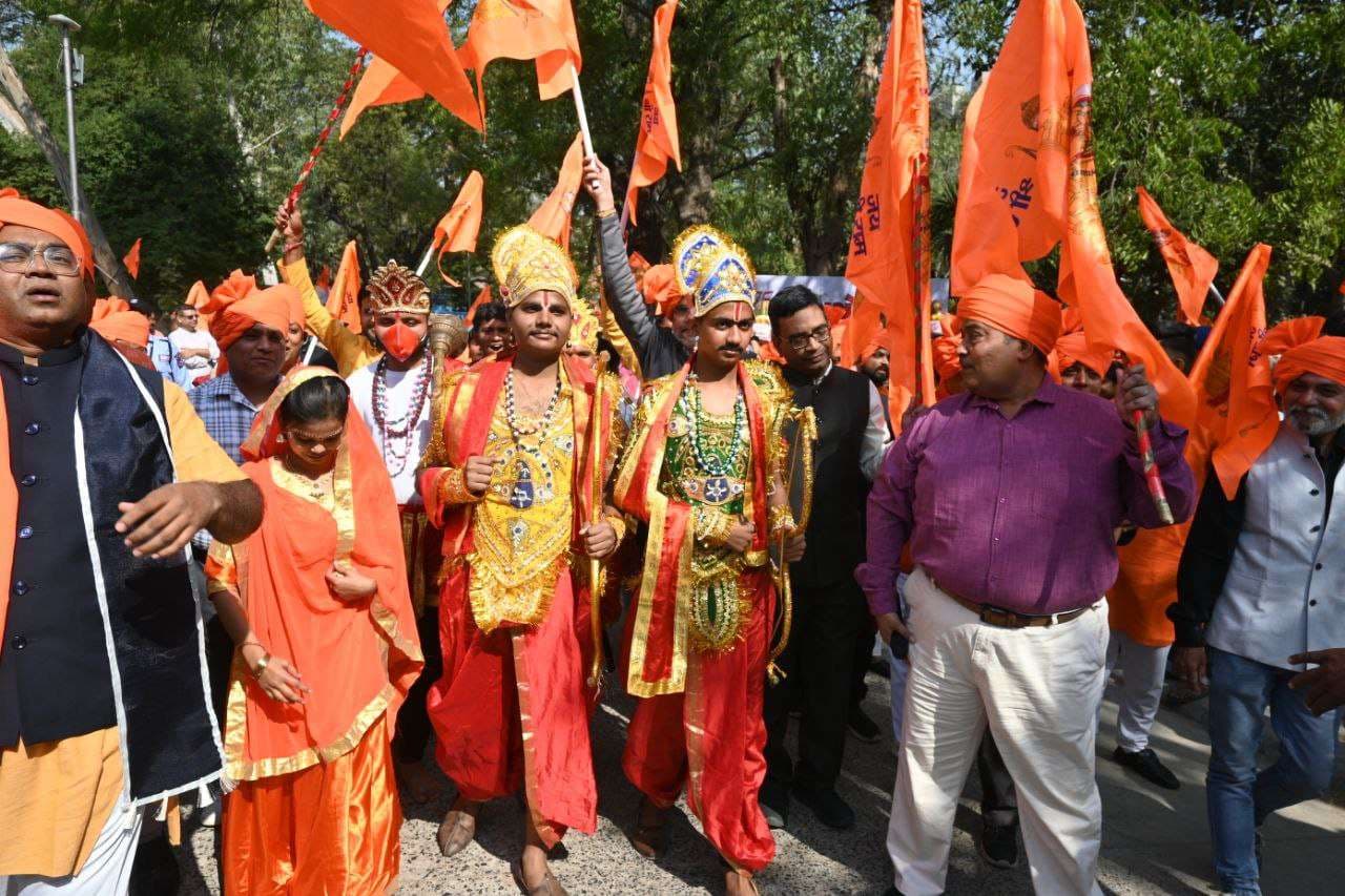 Gujarat university Ramayan shobha yatra