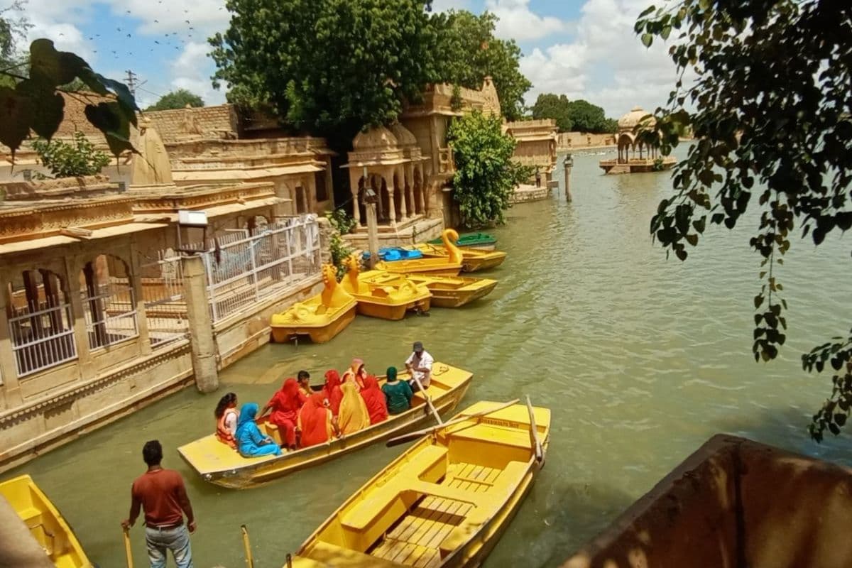 gadisar lake 