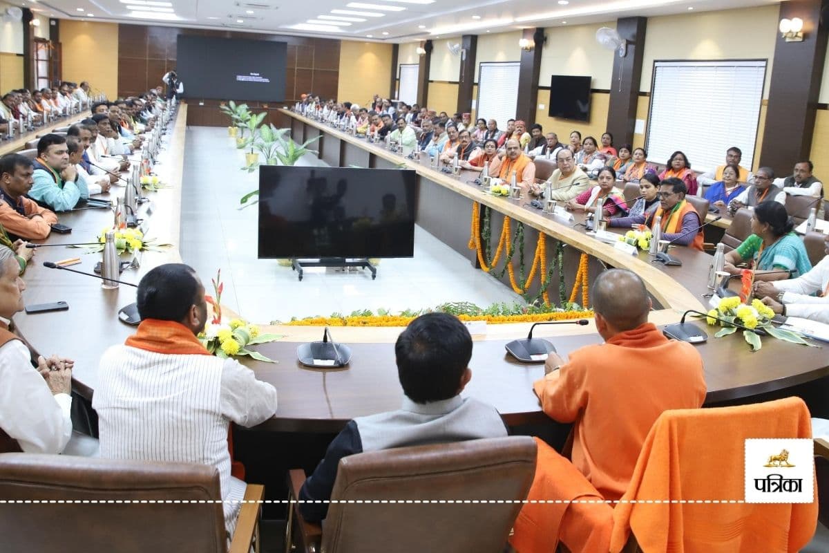 CM Yogi in Prayagraj