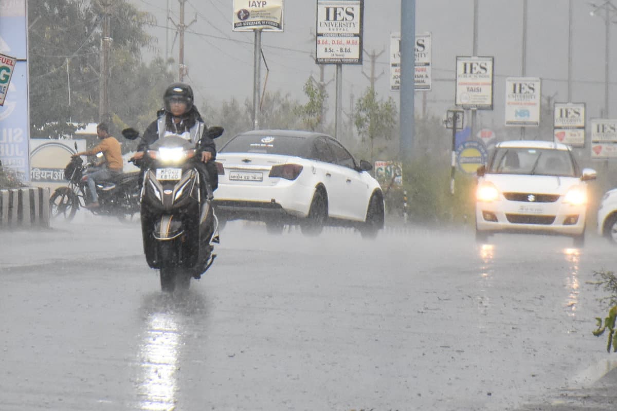 Heavy Rain In Bhopal