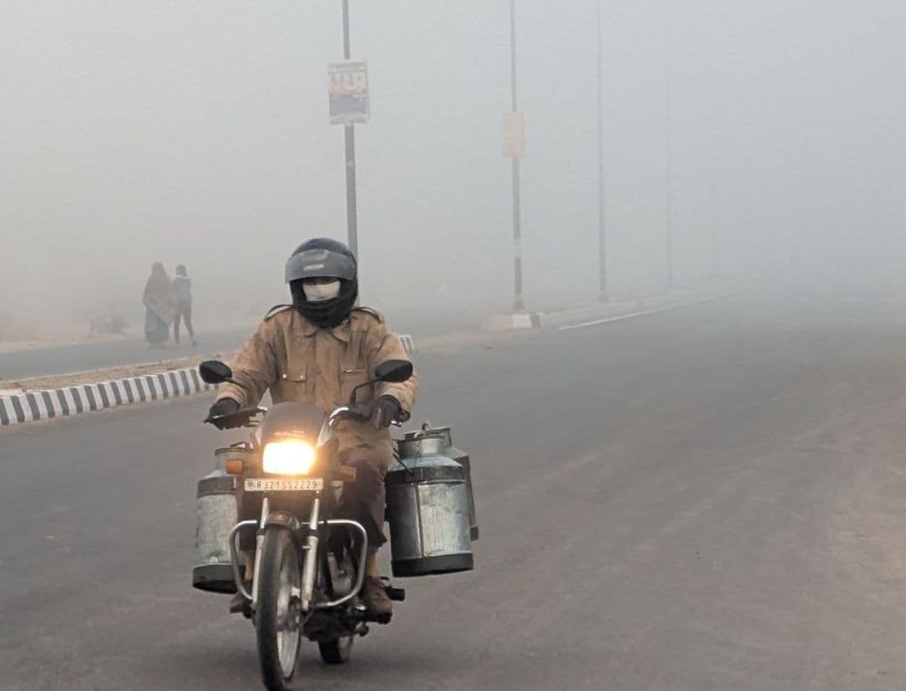 Fog and winter return again in Nagaur