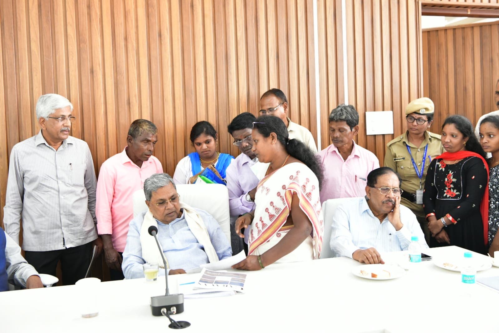 cm meeting delegation 