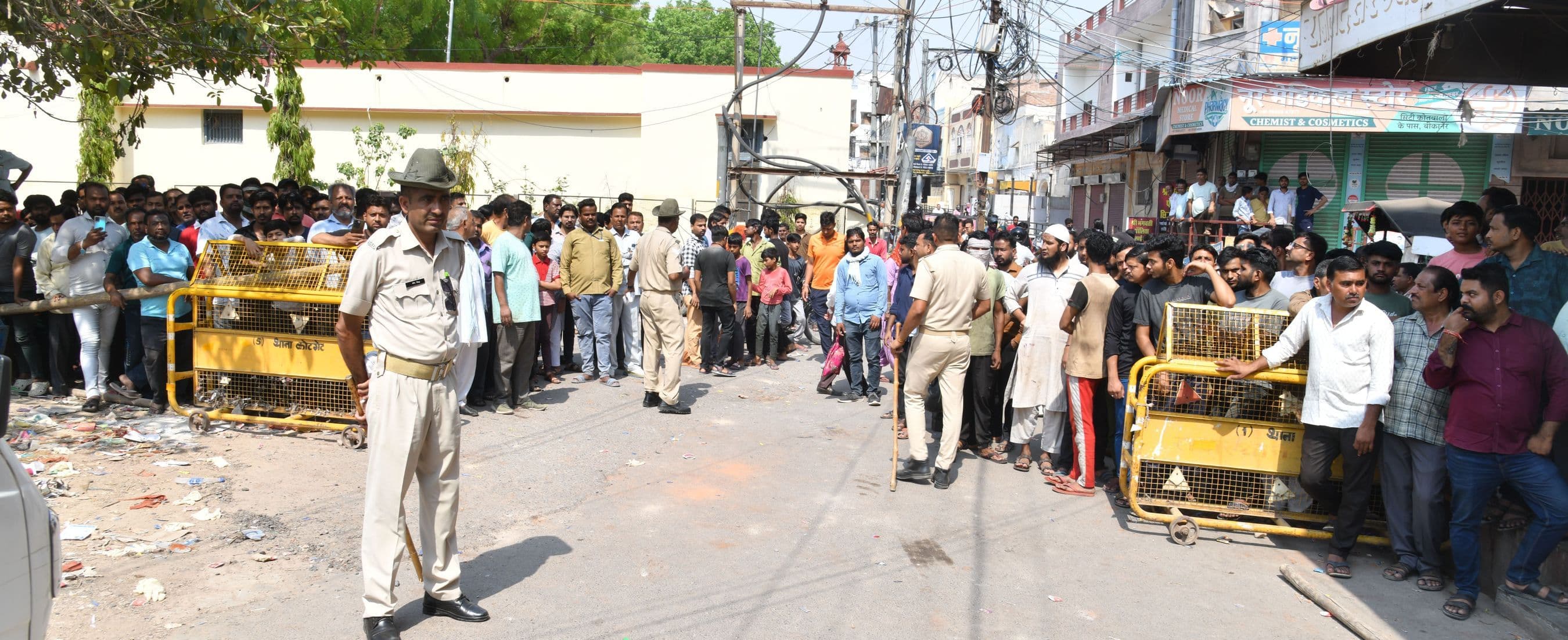 Accidents caused by cylinder blast in Bikaner Madan Market