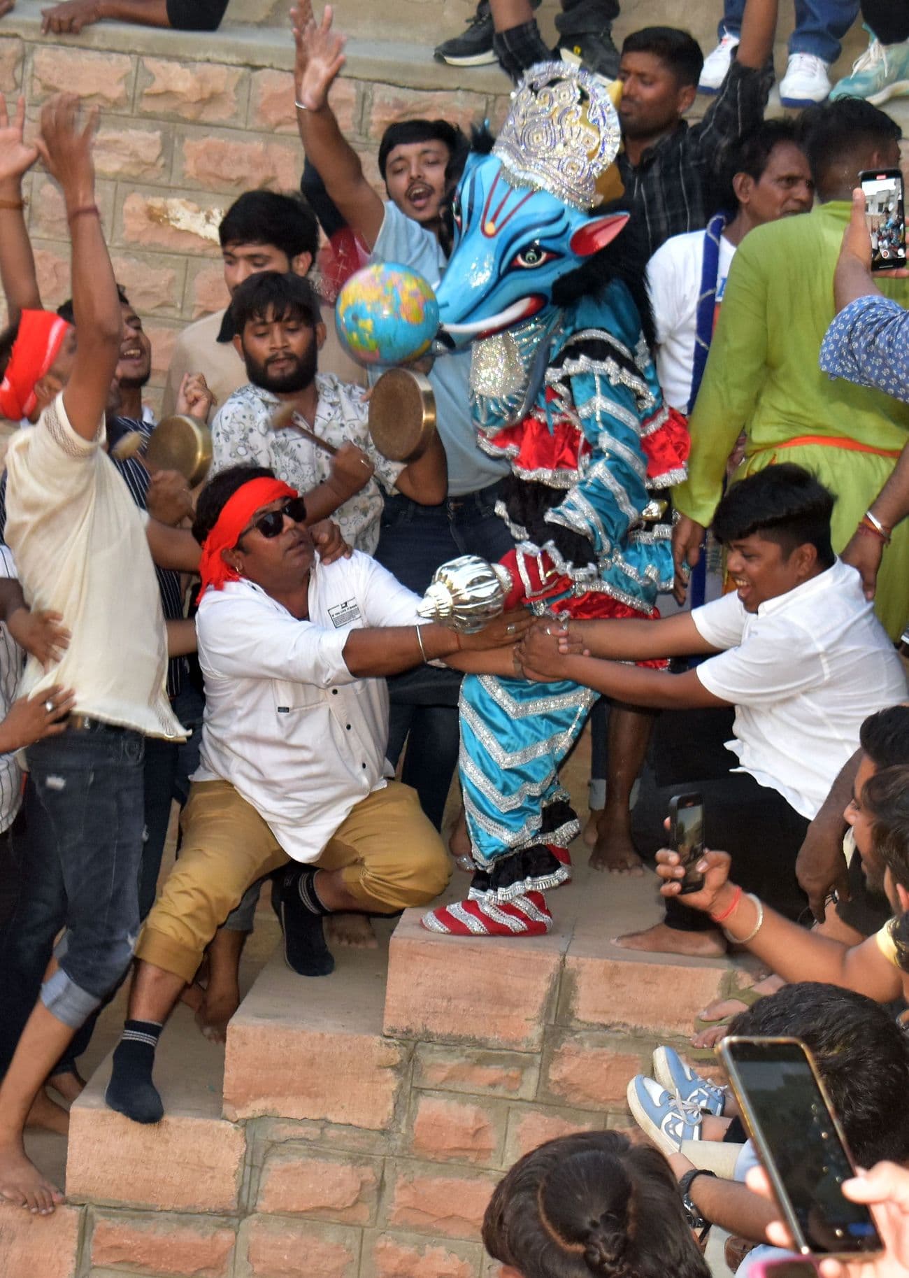 Varaha Avatar Utsav celebrated in Banshiwala temple of the city: Devotees gathered to see Varaha Leela