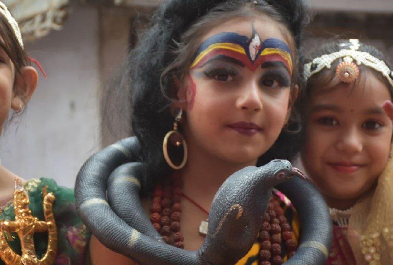 A procession was taken out with decorated tableaux on Mahesh Navami.