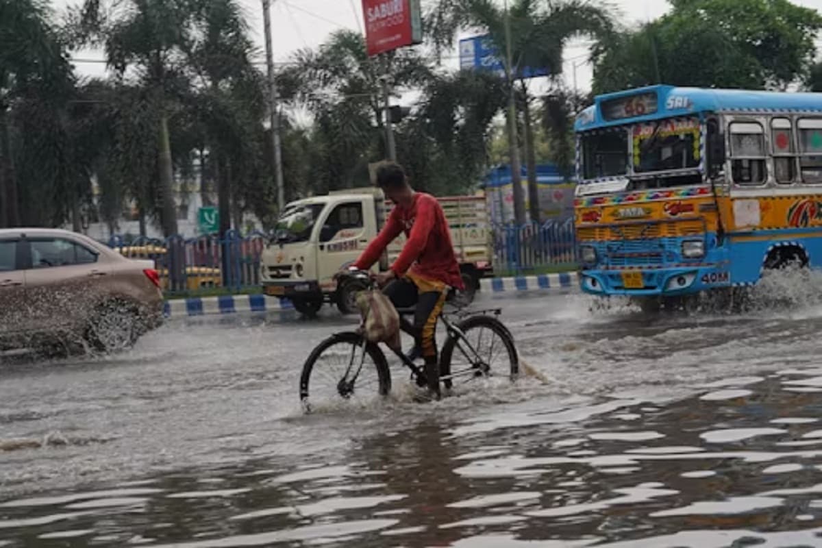 Monsoon 2025: मानसून की होगी धमाकेदार एंट्री! 15 जून को पूरे प्रदेश में बारिश का Alert, जानें आपके इलाके का क्या है हाल?
