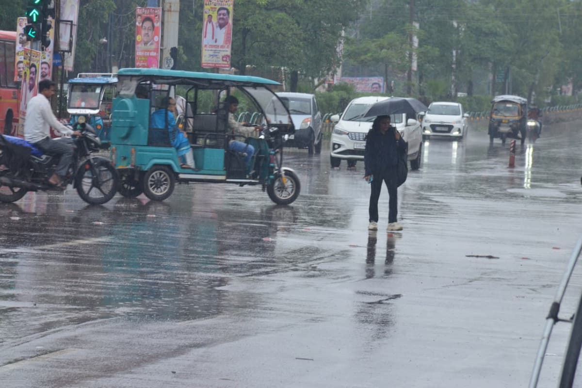 Monsoon 2025: अगले 5 दिन तक भारी बारिश का अलर्ट, इन जिलों में जमकर बरसेंगे बादल… जानें हाल