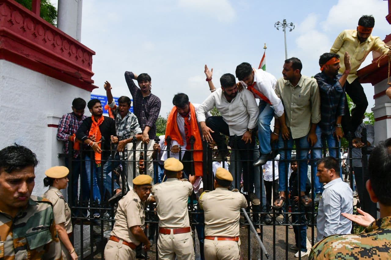 Demo at Rajasthan University 