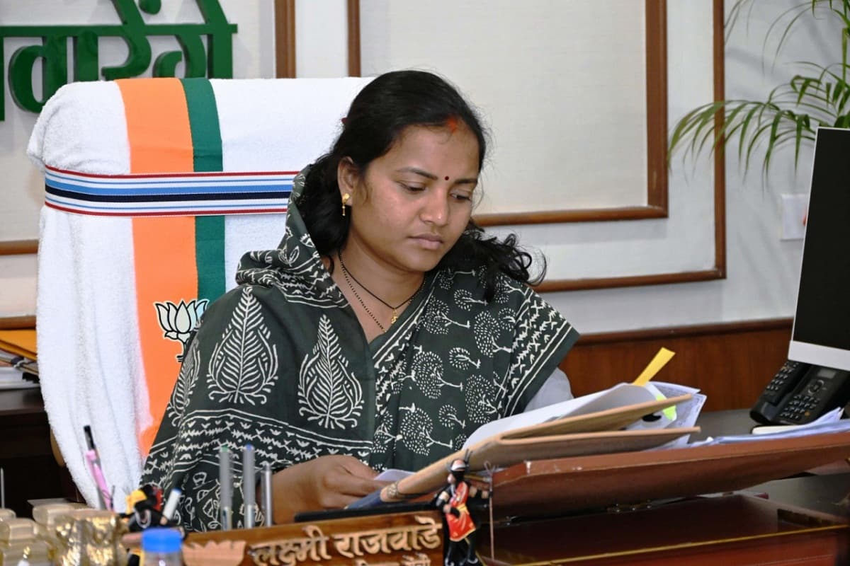 CG News: मंत्री लक्ष्मी राजवाड़े के प्रयास से इस जिले को मिली सड़कों की सौगात, निर्माण के लिए करोड़ों की मंजूरी
