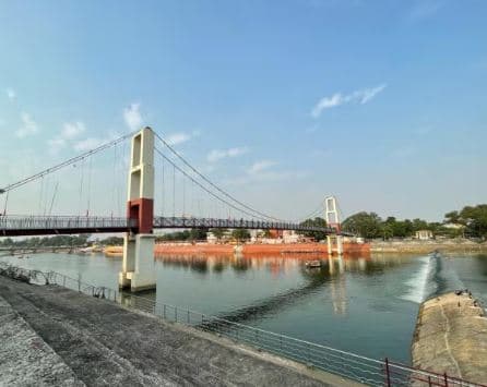 Mahadev Ghat: महादेव घाट का लक्ष्मण झूला बंद,  निराश होकर लौट रहे लोग, देखें तस्वीरें  